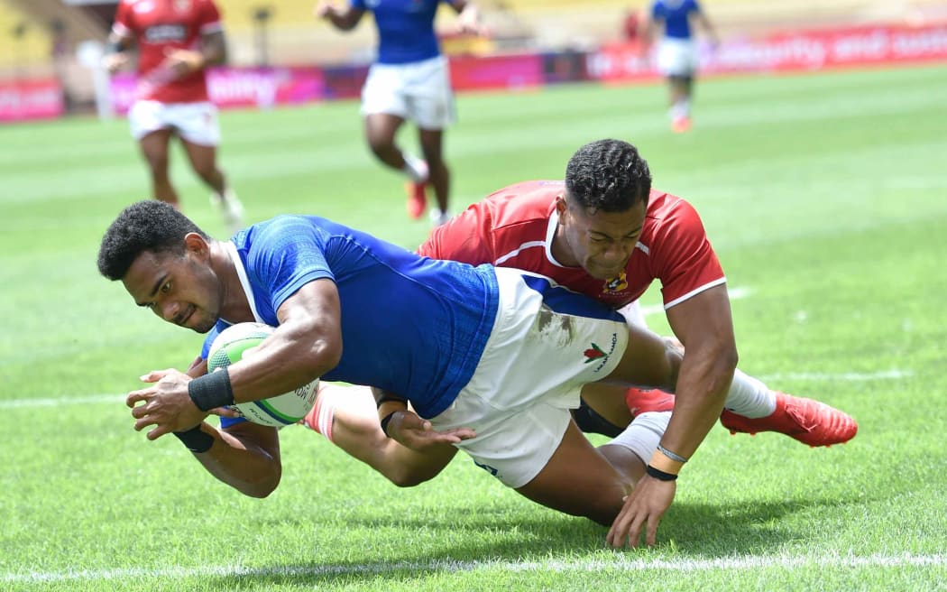 Samoa beat Tonga but both teams fell short at the Final Olympic Sevens Qualification Tournament.