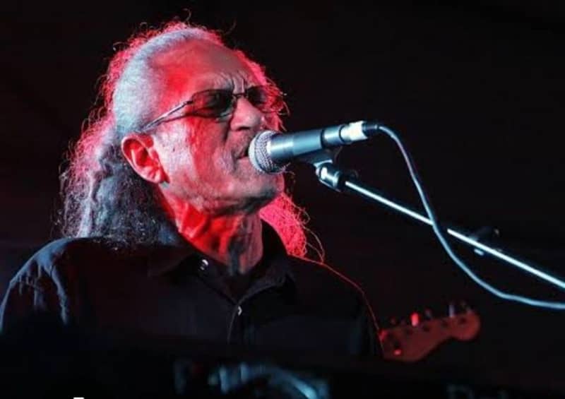 Tama Lundon, Herbs keyboard player.