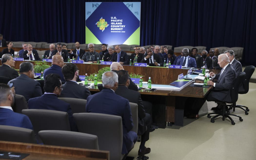US President Joe Biden hosts the US-Pacific Island Country Summit with Secretary of State Antony Blinken (R) at the State Department in Washington, DC, on September 29, 2022. (Photo by Oliver Contreras / AFP)