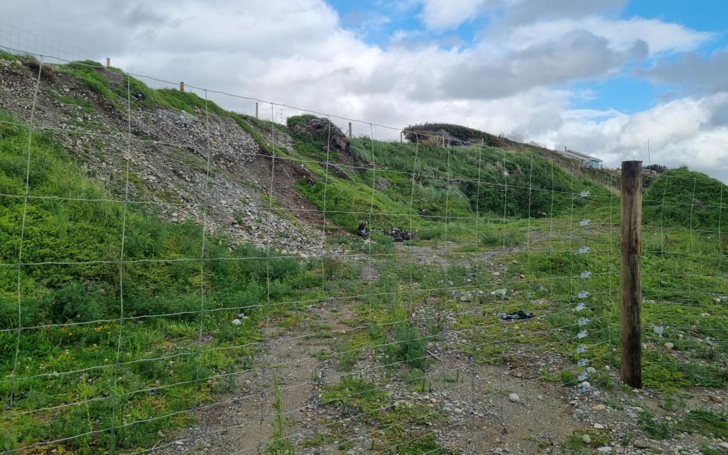 Erosion at the tip of Bluecliffs.