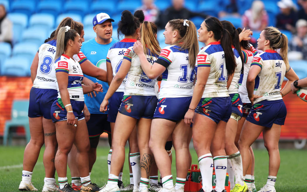 The Warriors team form a huddle during the Sydney Roosters Women v NZ Warriors Women, round 1 of the NRLW women’s rugby league at Allianz Stadium, Sydney, Australia on Sunday 6 July 2025.
