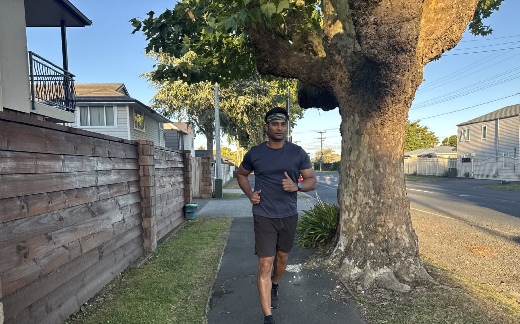 Dinesh Ravi walked from Hamilton to Auckland to raise awareness about obesity, diabetes, heart disease, and mental health.