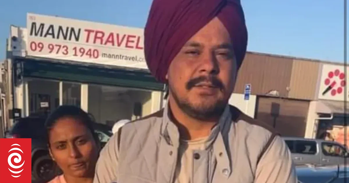 Baby not allowed to fly after travel agent puts own name on ticket