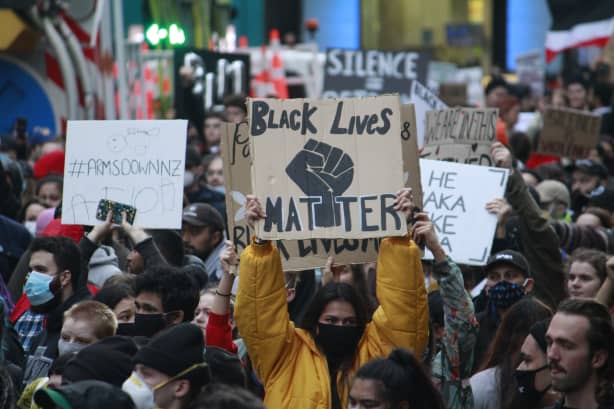Photo essay: Thousands march in solidarity with Black Lives Matter | RNZ