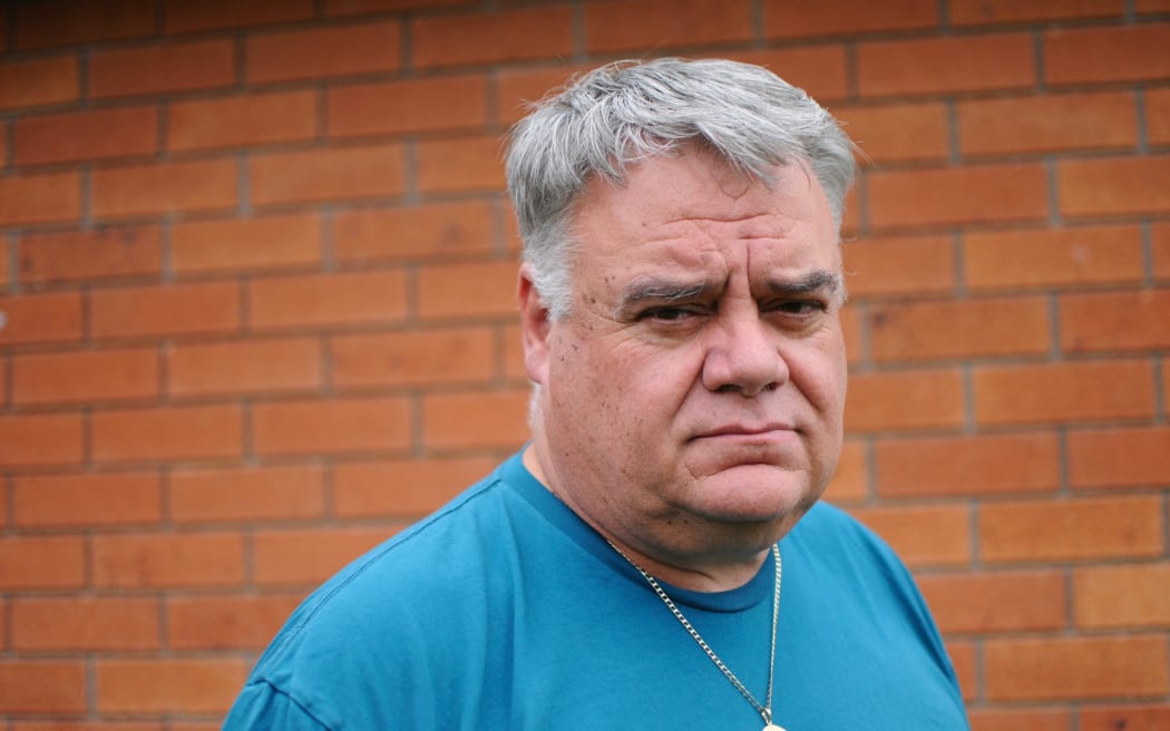 Takanini resident Bruce Botha says he doesn’t think waiting nine months to see a specialist about his debilitating spinal condition is fair or reasonable.