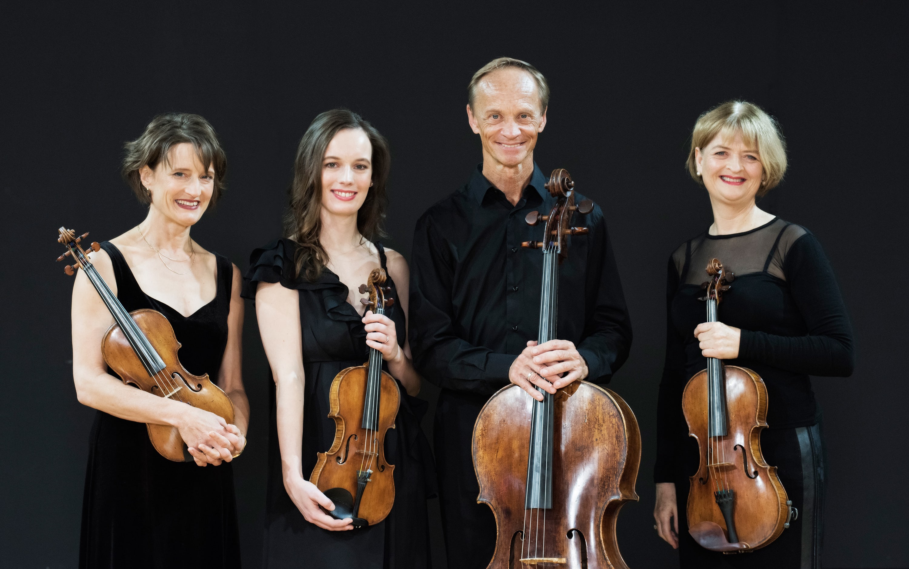 Cellist Rolf Gjelsten with the NZSQ