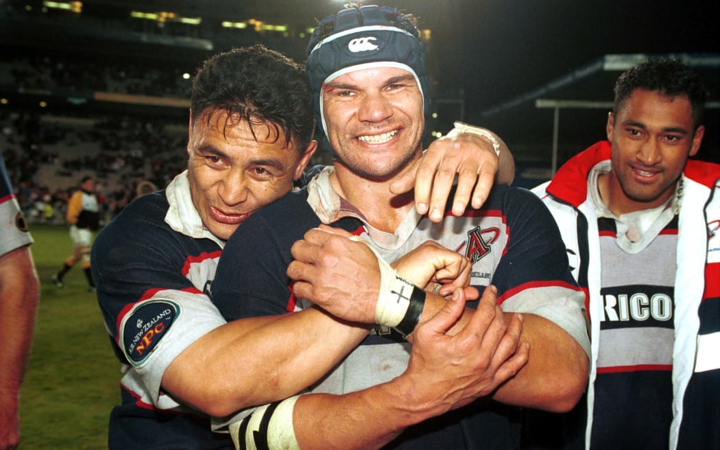 Michael Jones and Eroni Clarkel. Auckland v Wellington, Final. Auckland NPC final, Eden park, Rugby Union, 1999. PHOTO: photopsport.co.nz