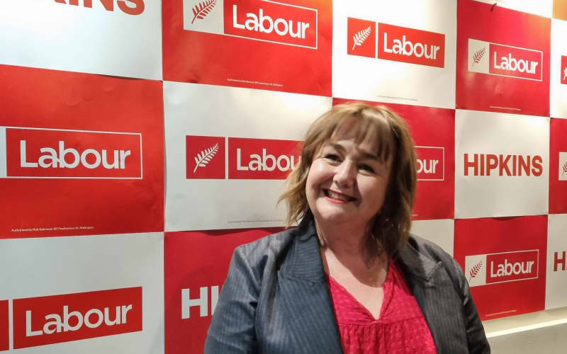Senior Labour MP Megan Woods won't contest seat at next election | RNZ