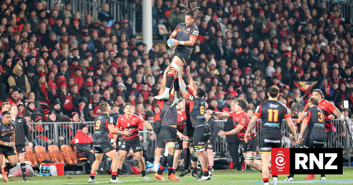 Super Rugby Pacific Grand Final live updates: Crusaders lead as final ...
