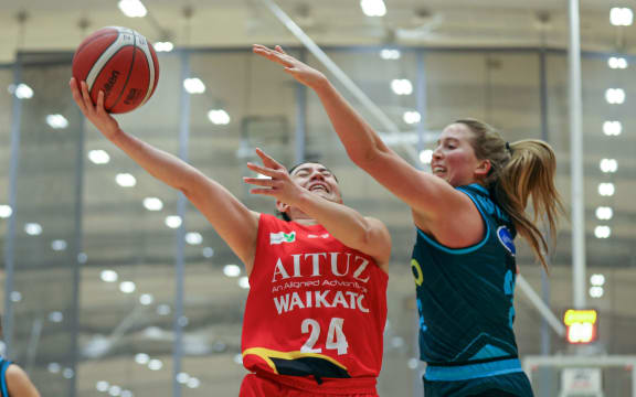 Waikato Wizards Krystal Leger-Walker during the NBL Basketball match against Auckland Dream 2021