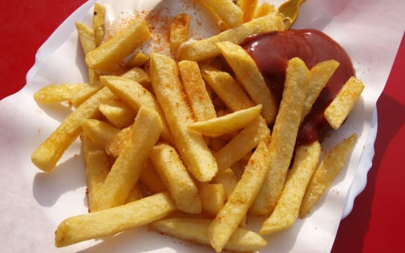 fries and tomato sauce