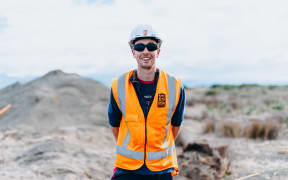 Dr Andrew Howells