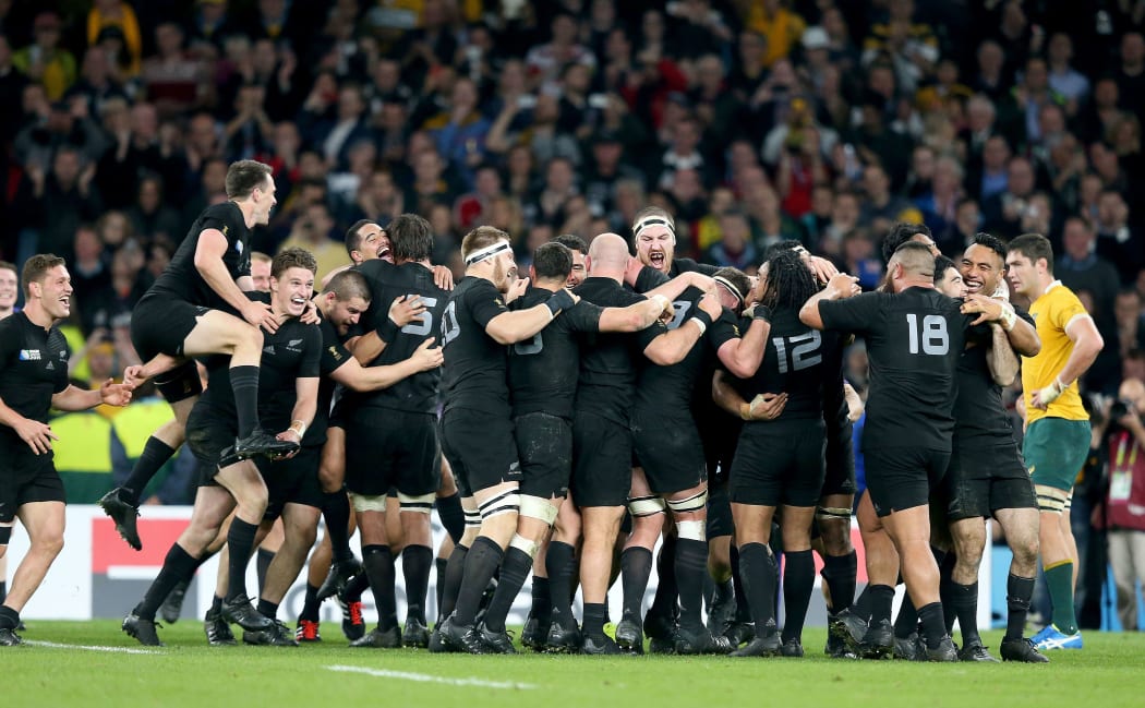 All Blacks celebrate RWC2015