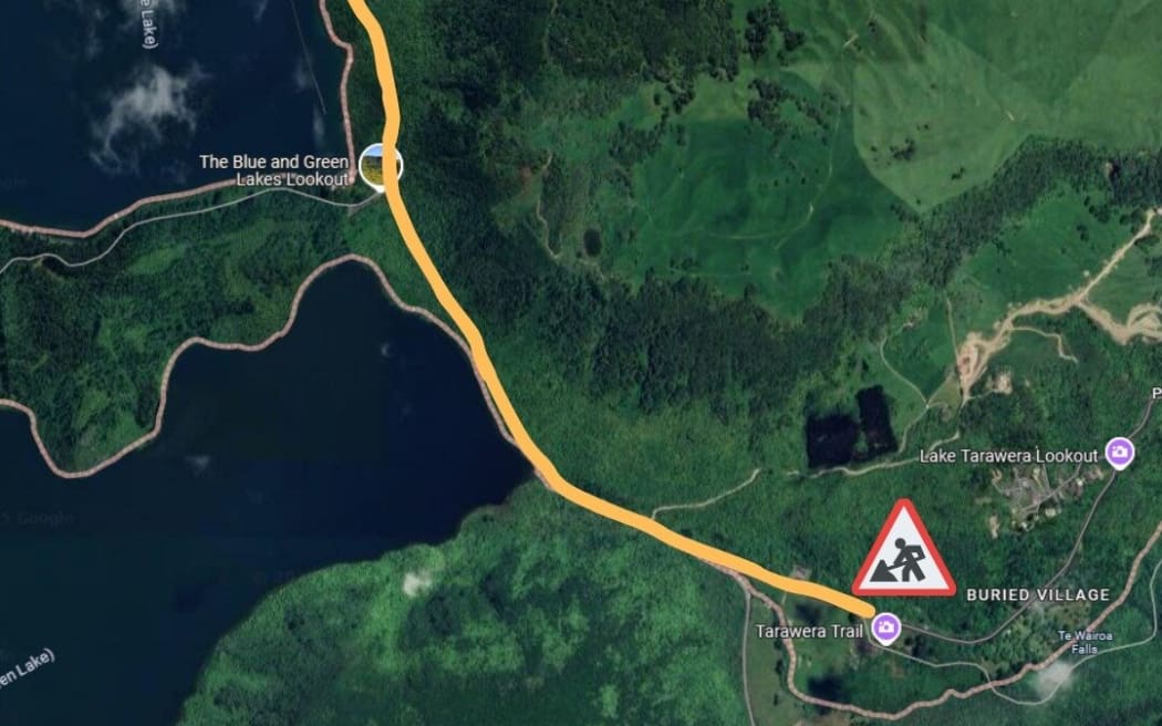 A section of Tarawera Rd will be temporarily closed from 8pm on February 24 (from the intersection of Ōkāreka Loop/Tarawera Rdss to the Tarawera Trail carpark), while the worksite near Lake Rotokākahi is re-established. Photo / Rotorua Lakes Council