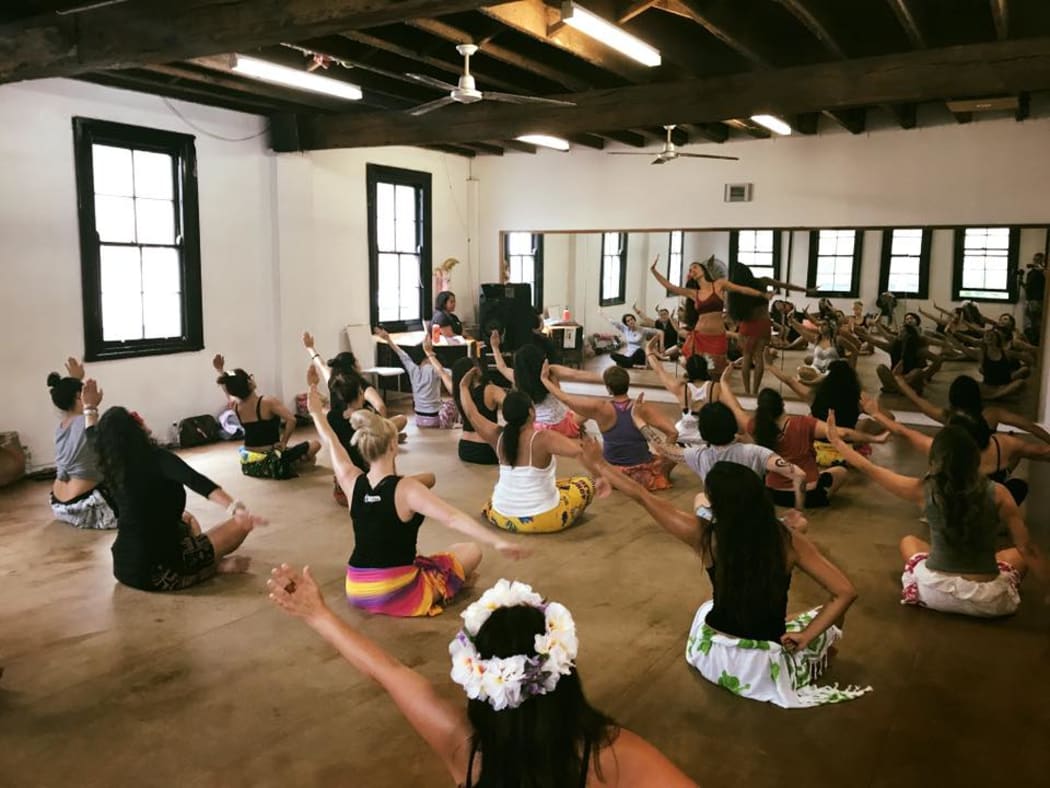 Poemoana taking a workshop in Sydney.