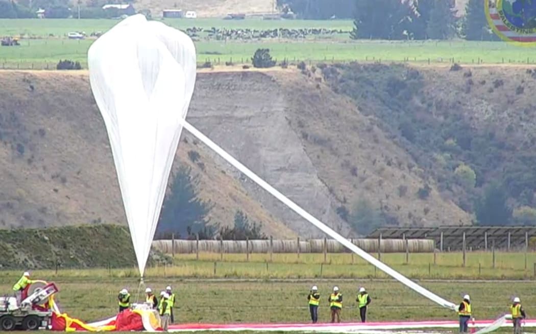 NASA's launches a super-pressure balloon from Wānaka Airport.