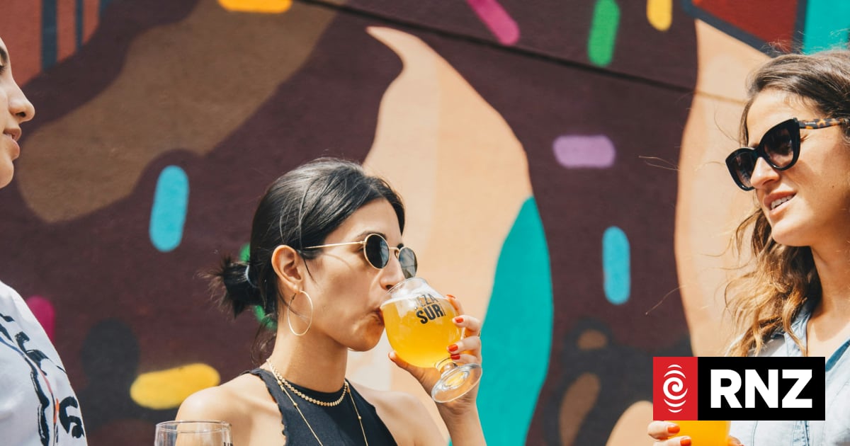 Dying for a drink? How midlife NZ women think about alcohol