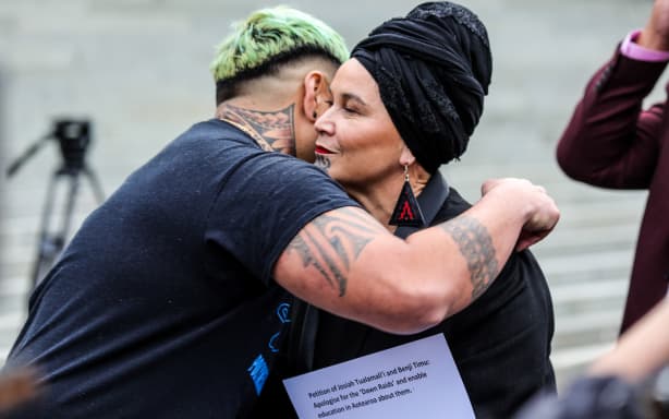 Photo essay: Dawn Raids petition handed to Parliament | RNZ