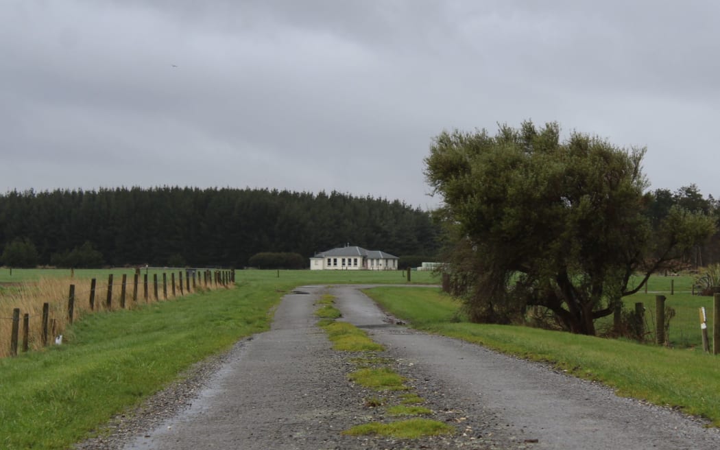 Awarua Farmhouse is a council-owned building that his storing some of Sir Tim Shadbolt's personal items.