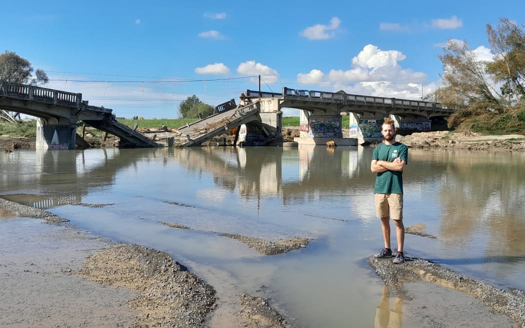 Redclyffe Bridge, Hawke's Bay, post Cyclone Gabrielle