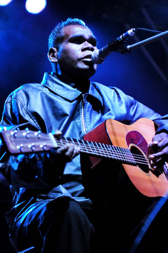Geoffry Gurrumul Yunupingu at Freemantle Park 2011