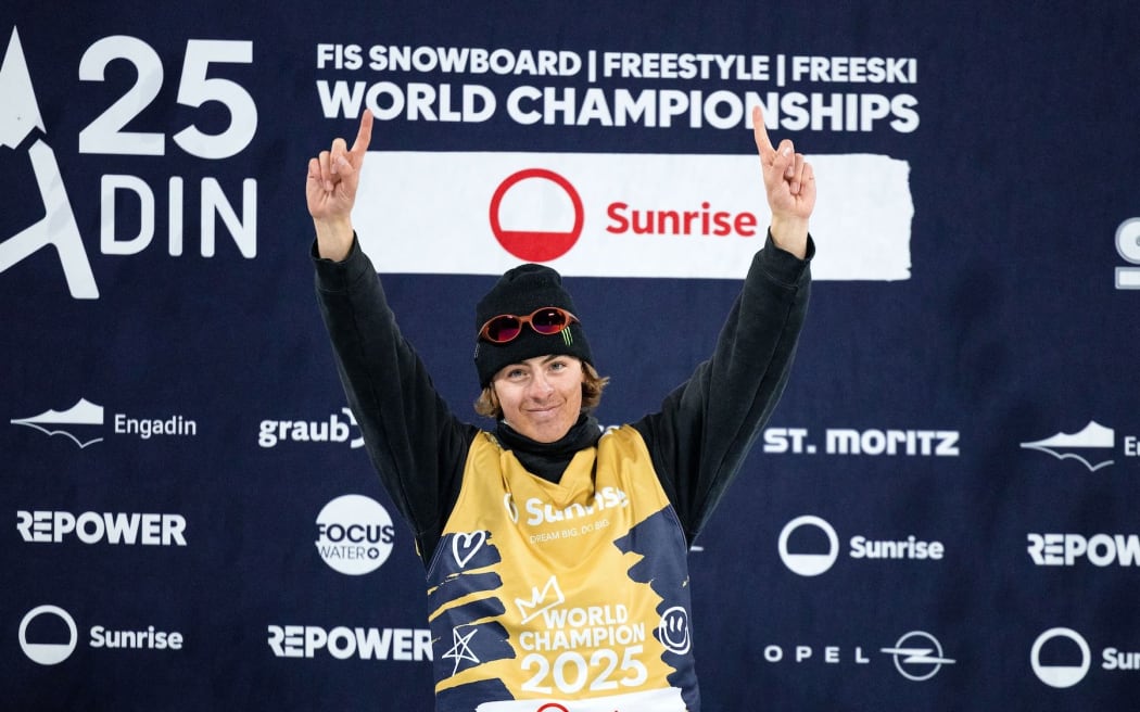 Luca Harrington celebrates his win as FIS Freeski Big Air world champion in Switzerland, 30 March 2025.