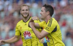 Wellington Phoenix forward Blake Powell celebrates as he scores against Western Sydney Wanderers at Pirtek Stadium, Parramatta, Australia, 14.02.2016