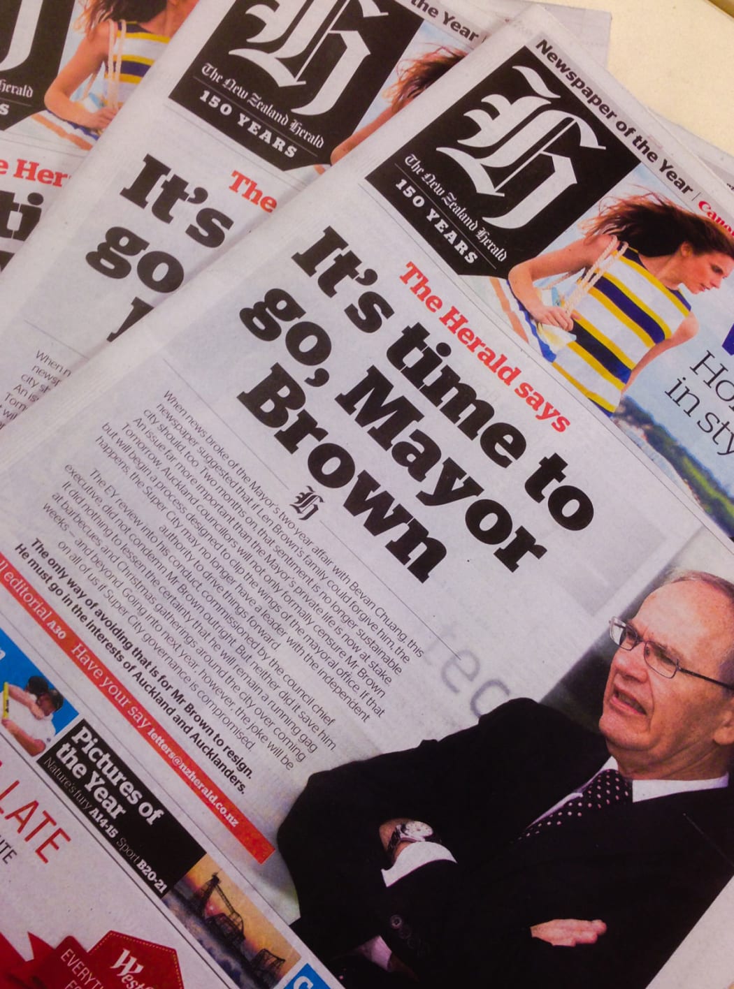 Picture of the Herald calling for Len Brown to resign.