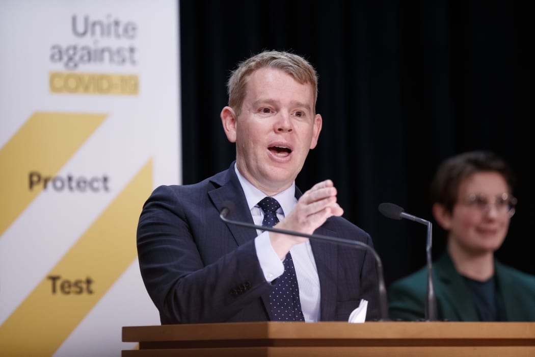 07102021 PHOTO: ROBERT KITCHIN/STUFF
L-R:  
Covid response minister Chris Hipkins, and Director of Public Health Dr Caroline McElnay  brief the public in the daily 1pm Covid Update at Parliament.