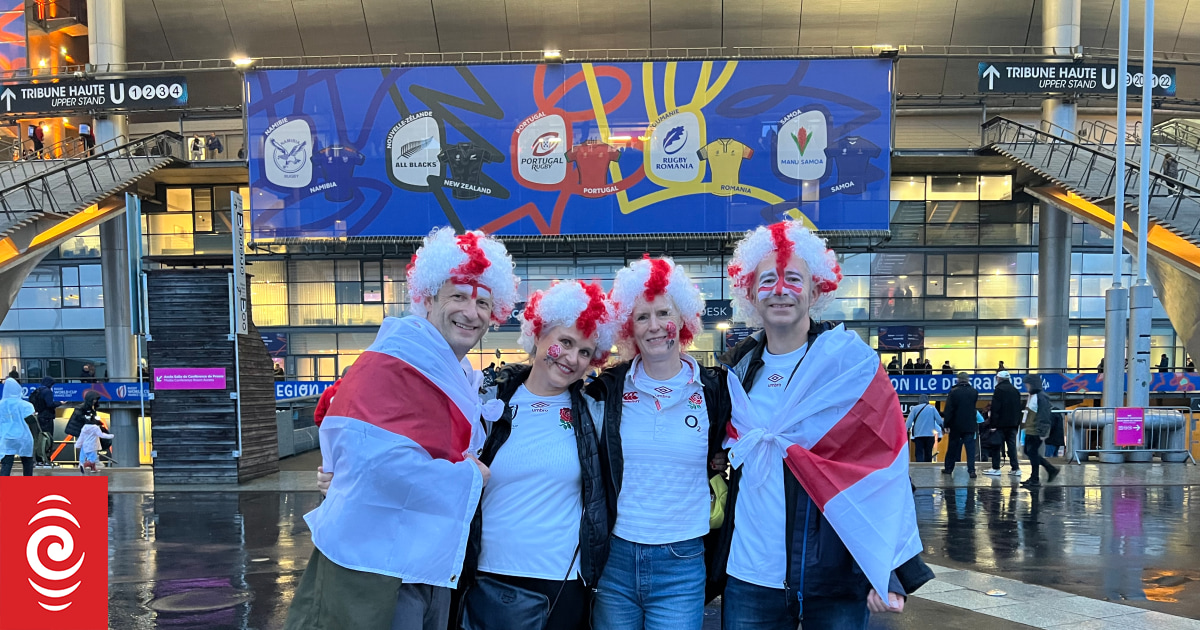 Rugby World Cup: Fans show up for England-SA semi despite miserable Paris weather - Vimarsana News