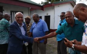 Sato Kilman with opposition supporters outside the Vanuatu Supreme Court in Port Vila. 25 August 2023

Photo: RNZ Pacific / Kelvin Anthony