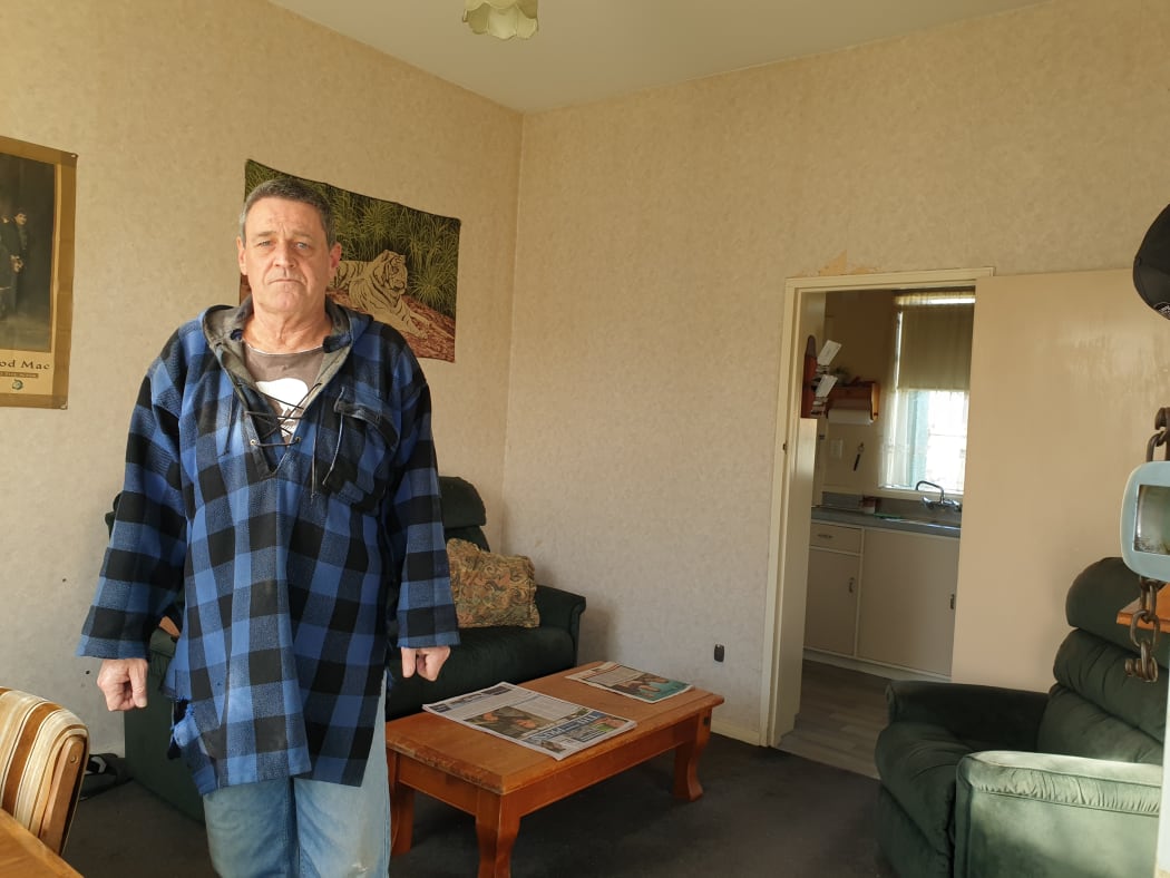 Frank Poissonnier is fed up with the conditions at his home in a social housing complex in Christchurch.
