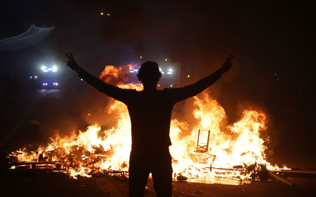 Evening demonstration turned violent with police and G20 demonstrators battling in the streets of Hamburg, Germany.
