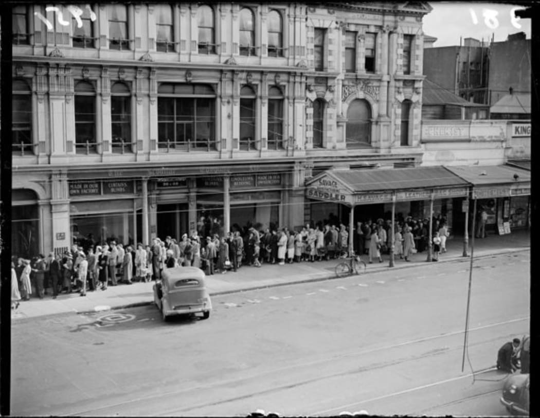 A photo of people queuing outside the Gear Meat Company in April 1951. It's thought this was as a result of the Waterfront Dispute.