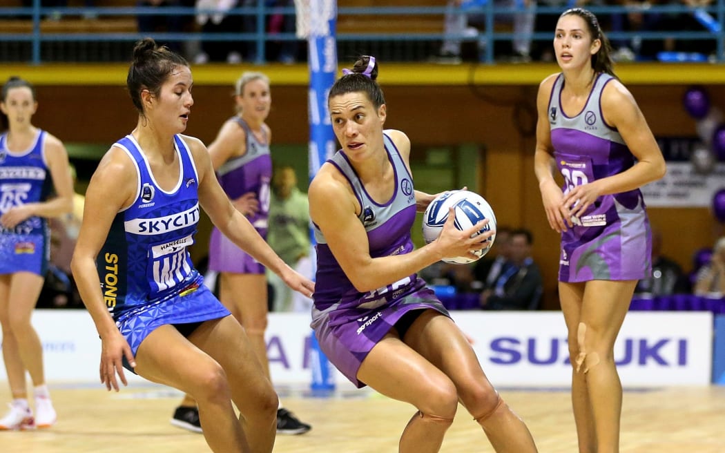 Emma Iversen of the Stars in the ANZ Premiership netball match between the Northern Stars.