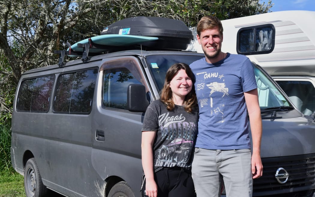 Backpackers Dora Misek from Croatia and Dick Voorend from the Netherlands.