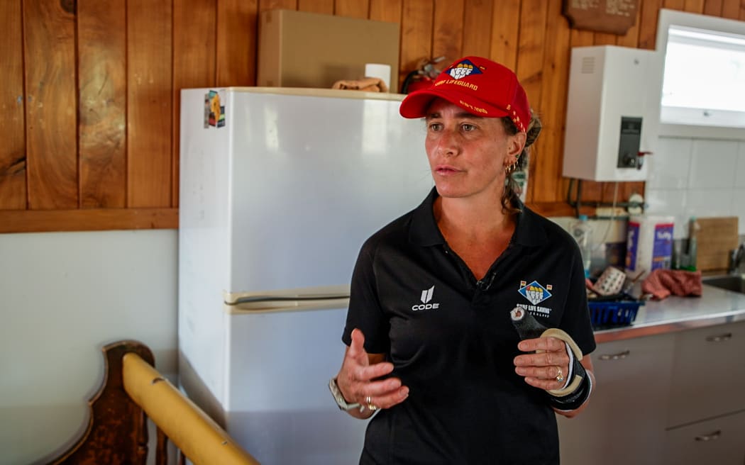 Bethells Beach surf lifesaving