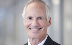 Dr Jeffrey Ross