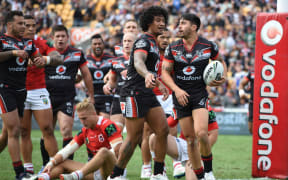 Shaun Johnson scores an early try. Vodafone Warriors v St George Dragons, NRL Rugby League. Mt Smart Stadium, Auckland, New Zealand. Sunday 1 May 2016.