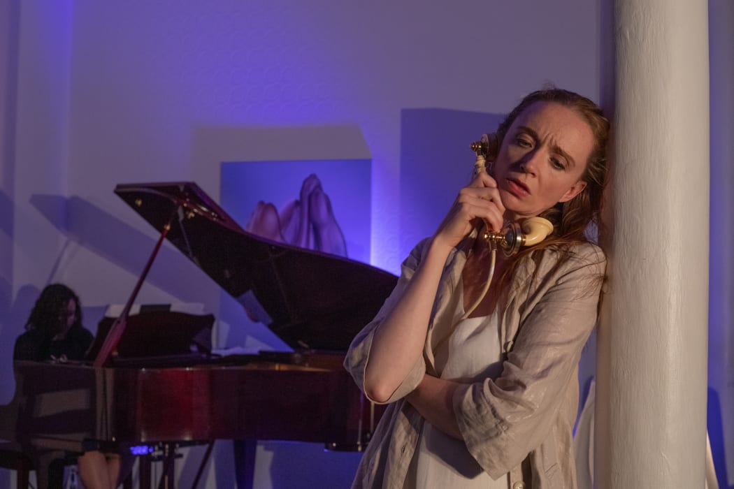 Pianist Gabriela Glapska and soprano Barbara Patterson - The Human Voice