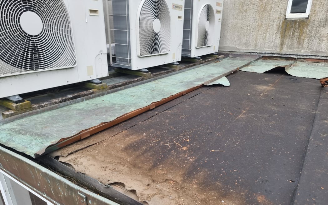 Thieves have ripped copper panels off the roof of a Te Awamutu church.