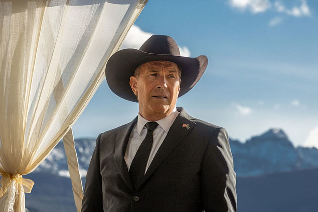 Still from the TV series Yellowstone with Kevin Costner