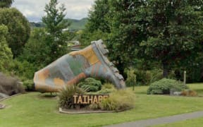 Taihape gumboot statue.