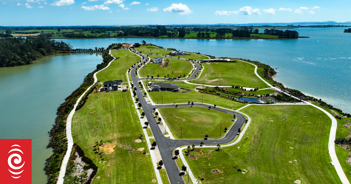 What it's like being the only residents on a private South Auckland island