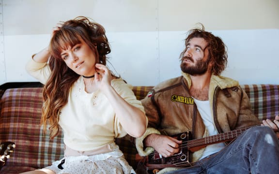 Angus and Julia Stone
