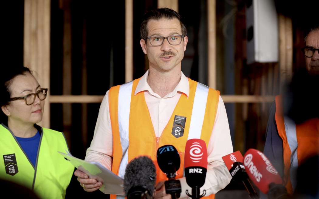 Building and Construction Minister Chris Penk.