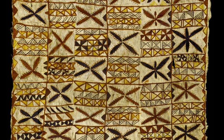Samoan siapo mamanu (tapa cloth) in the collection of Te Papa.