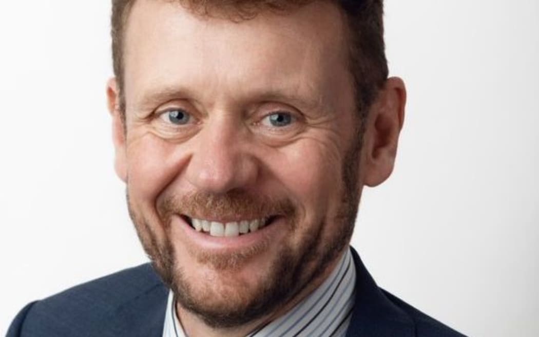 Auckland Transport board member Tommy Parker has resigned from the board to take up a role with Auckland Light Rail company.