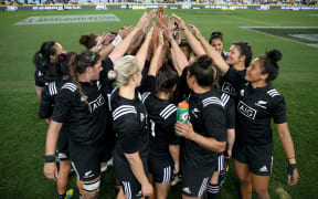 Black Ferns celebrate the win. Australian Wallaroos v New Zealand Black Ferns. 2018 Test Match. ANZ Stadium, Sydney Saturday 18 August 2018. Photo Clay Cross / photosport.nz