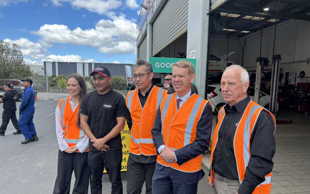 Labour promises right to repair for cars | RNZ